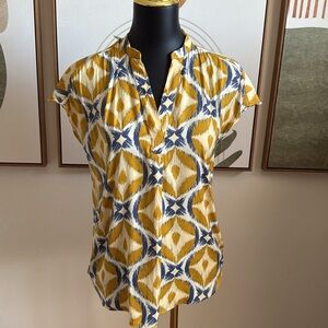 3/$10 RACHEL Rachel Roy Yellow Blue Geometric Blouse with Mandarin Collar